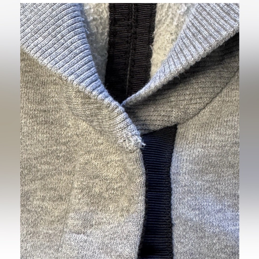 Lululemon Jacket Cardigan Fleece Sz 4 Womens Heather Grey Yin To My Yang Travel - Picture 7 of 8